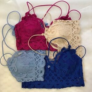 Zenana Outfitters bralette 1X (4) bundle